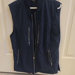 Scottevest Dark Blue Vest with Zipper Details